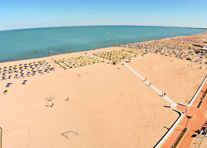 Renovated Flat Near The Main Avenue Apartamento Rosolina Mare